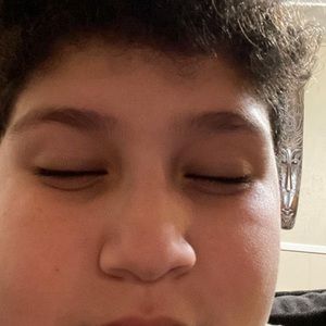 Meet your Posher, Cameron a